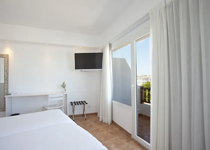 Galaxia Boutique Hotel *